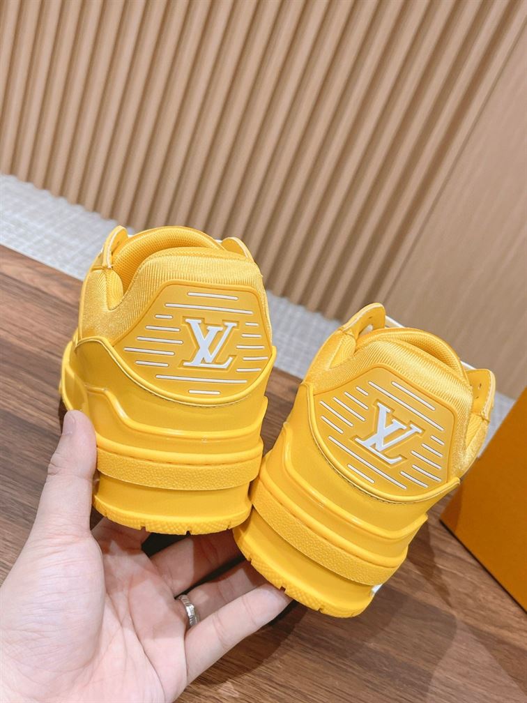 LOUIS VUITTON LV TRAINER SNEAKER YELLOW - L082