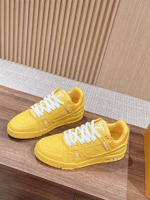 LOUIS VUITTON LV TRAINER SNEAKER YELLOW - L082