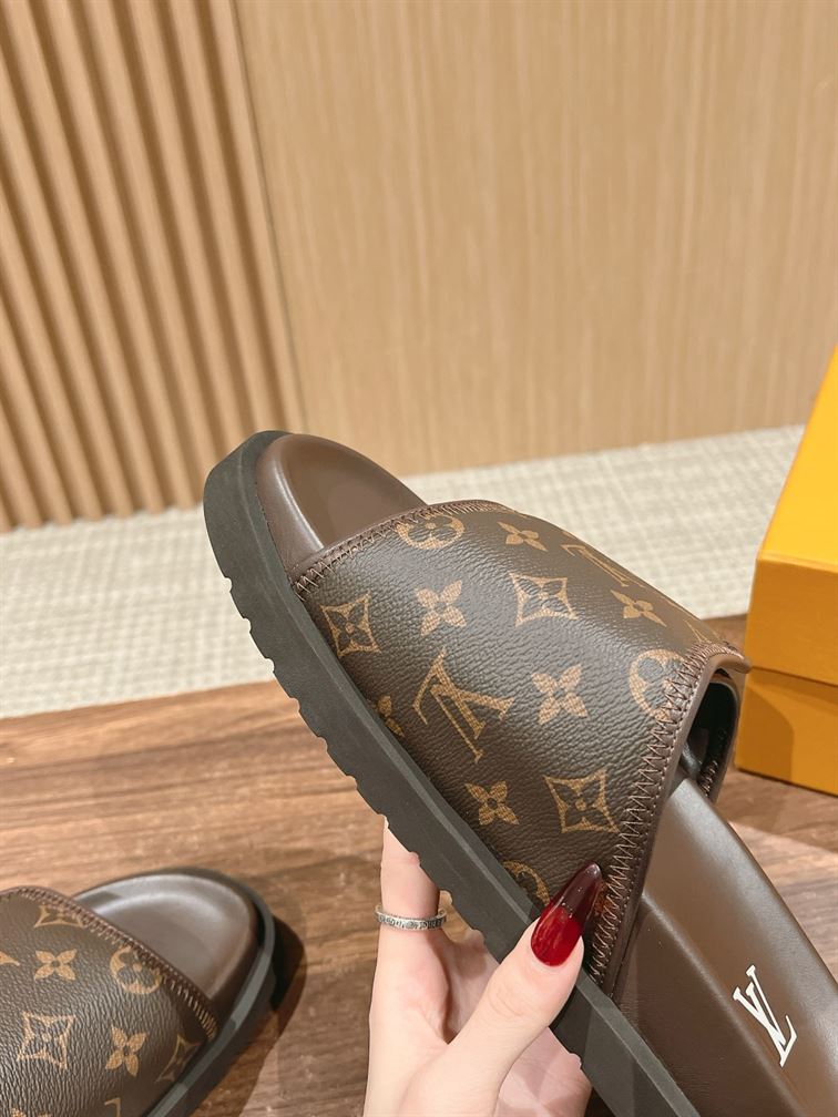 LOUIS VUITTON MIAMI MULE - S009