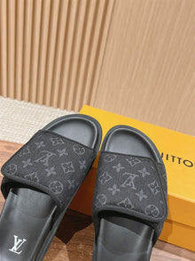 LOUIS VUITTON MIAMI MULE - S010