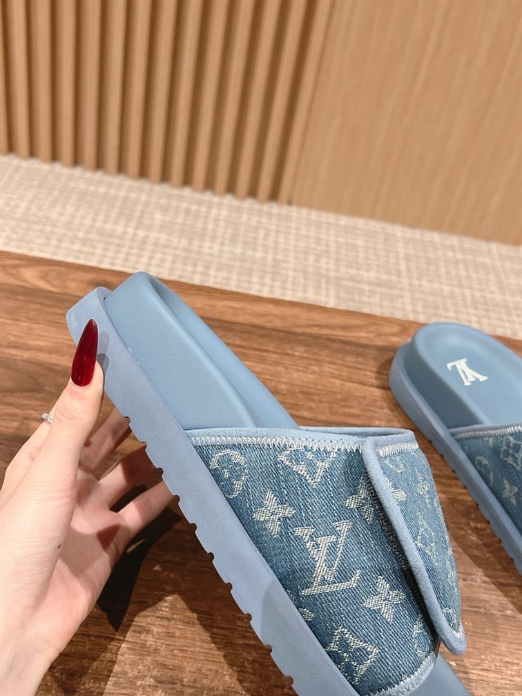 LOUIS VUITTON MIAMI MULE - S011