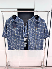 LOUIS VUITTON MONOGRAM PRINTED SHORT-SLEEVED DENIM SHIRT - V053