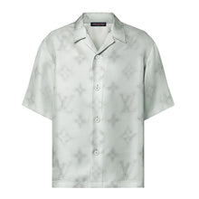 LOUIS VUITTON MONOGRAM SILK STREET STYLE SHORT-SLEEVES - V035