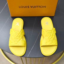 LOUIS VUITTON OASIS MULE - S119