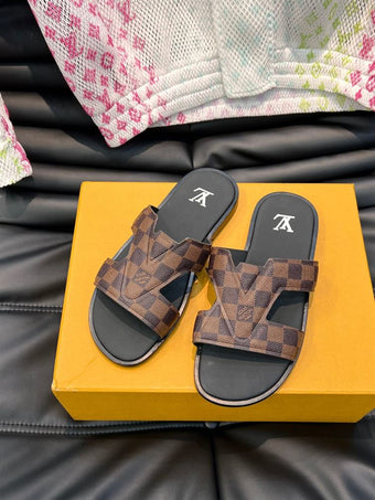 LOUIS VUITTON OASIS MULE - S170