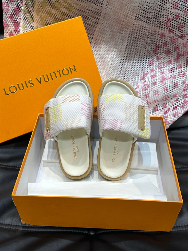 LOUIS VUITTON POOL PILLOW FLAT COMFORT MULE - S052