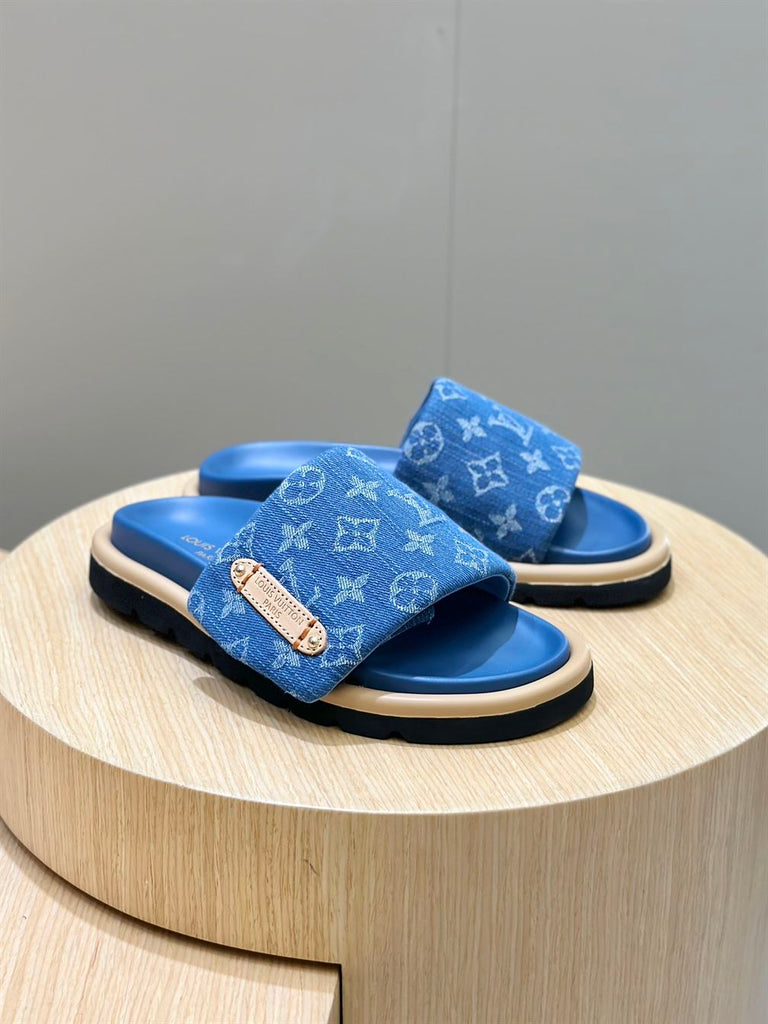 LOUIS VUITTON POOL PILLOW FLAT COMFORT MULE - S056