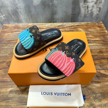 LOUIS VUITTON POOL PILLOW FLAT COMFORT MULE - S101