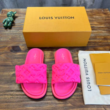 LOUIS VUITTON POOL PILLOW FLAT COMFORT MULE - S107