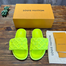 LOUIS VUITTON POOL PILLOW FLAT COMFORT MULE - S110