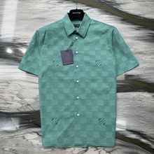 LOUIS VUITTON PRINTED SHORT-SLEEVED COTTON SHIRT - V054