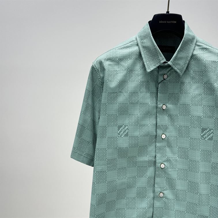 LOUIS VUITTON PRINTED SHORT-SLEEVED COTTON SHIRT - V054