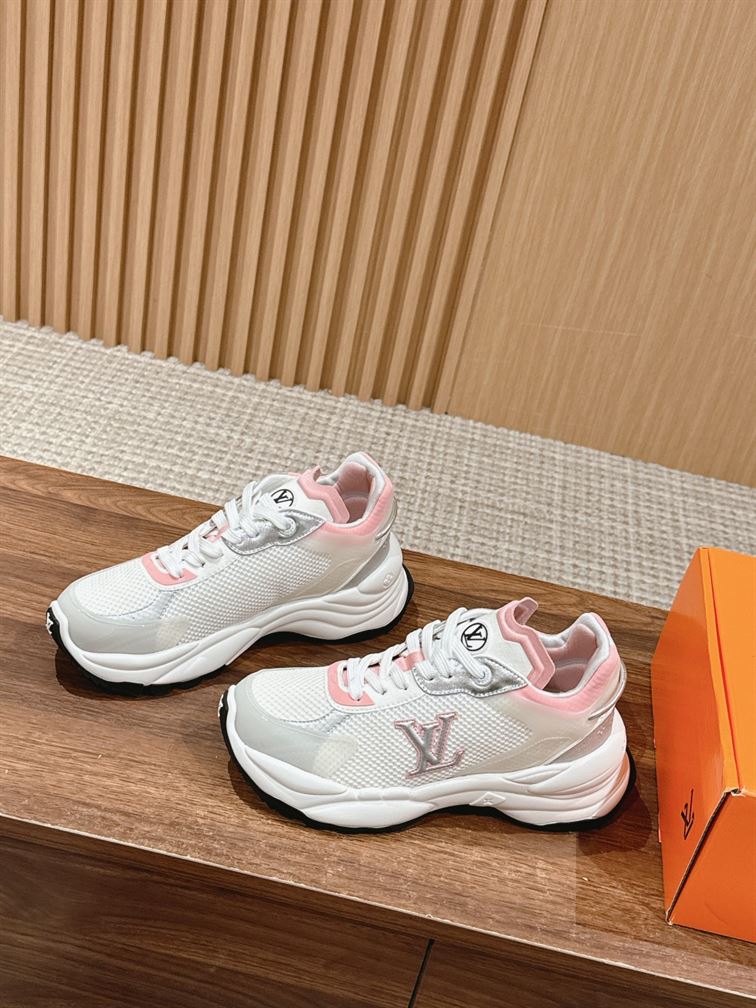 LOUIS VUITTON RUN 55 SNEAKER PINK - L116