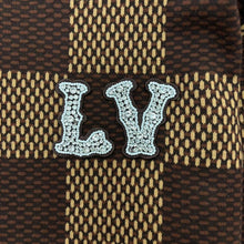 LOUIS VUITTON SHORT-SLEEVED COTTON DAMIER CREWNECK WITH CRYSTAL LV PATCH - V051