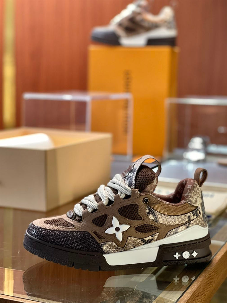 LOUIS VUITTON SKATE SNEAKER BROWN SNAKESKIN - L085