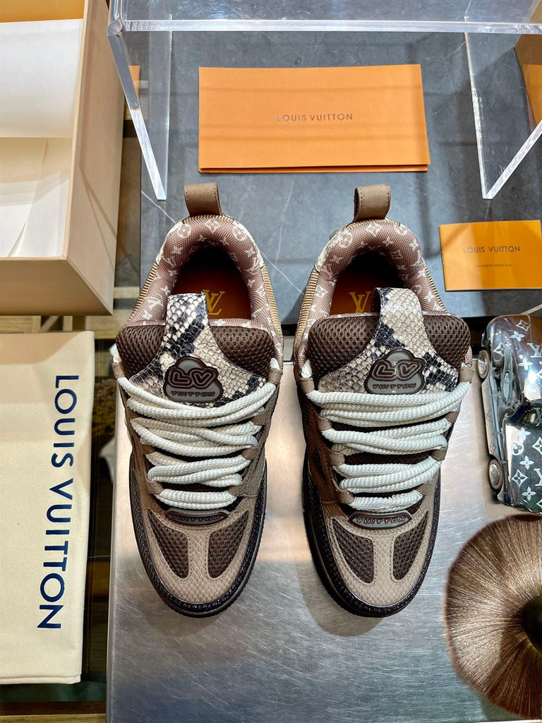 LOUIS VUITTON SKATE SNEAKER BROWN SNAKESKIN - L085