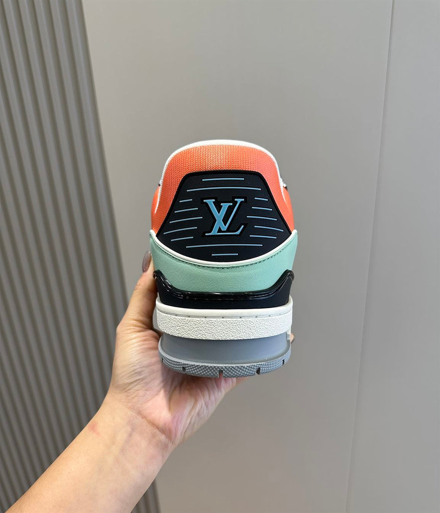 LOUIS VUITTON SNEAKER LV TRAINER ORANGE - L065