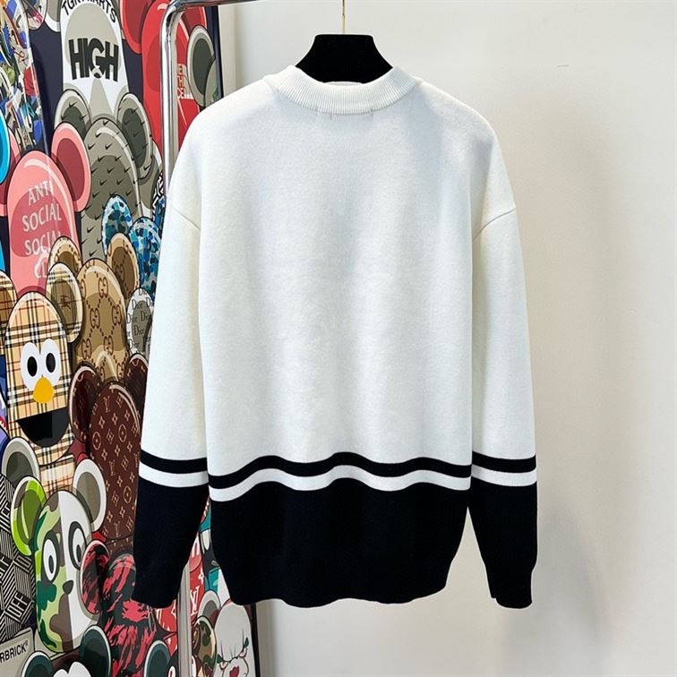 LOUIS VUITTON SWEATER WHITE BLACK - J051