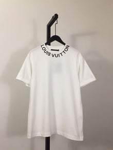 LOUIS VUITTON T-SHIRT IN WHITE - V039