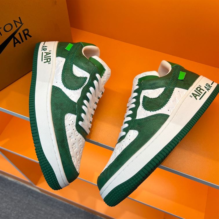 LOUIS VUITTON X NIKE AIR FORCE 1 SNEAKER - L091