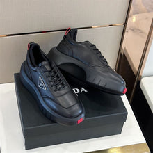 PRADA BLACK LEATHER SNEAKERS - P057