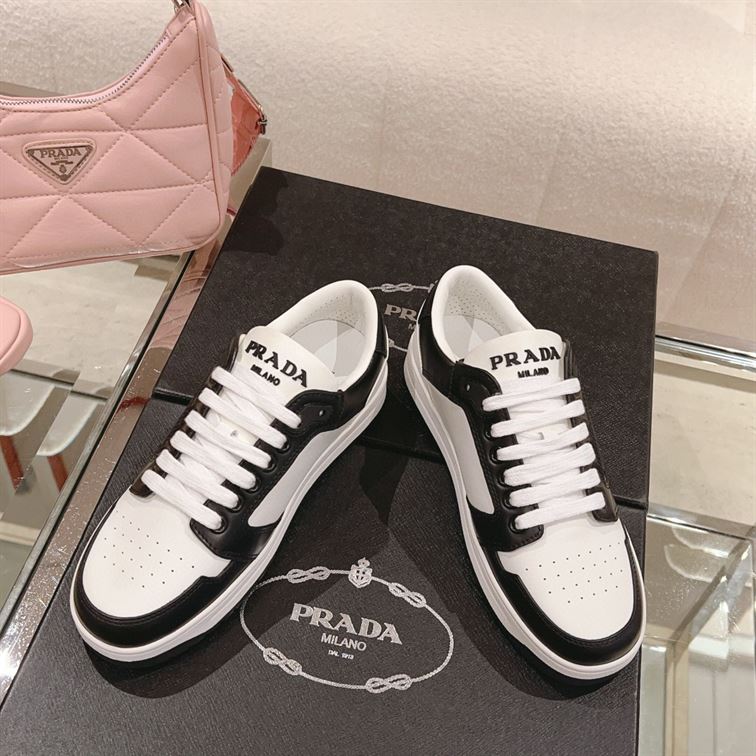 PRADA DISTRICT LEATHER WHITE BLACK - P055