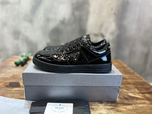 PRADA DOWNTOWN PATENT LEATHER SNEAKERS BLACK - P038