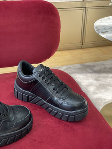 PRADA VOLUMINOUS SNEAKERS BLACK - P059