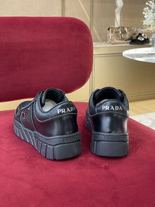 PRADA VOLUMINOUS SNEAKERS BLACK - P059