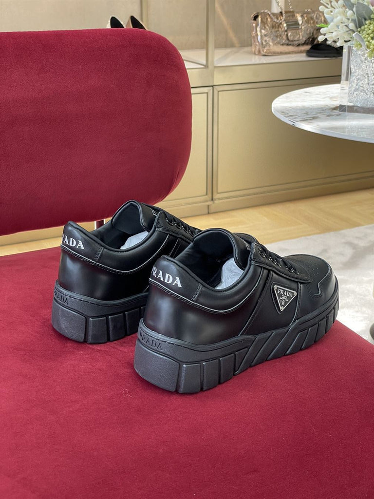 PRADA VOLUMINOUS SNEAKERS BLACK - P059