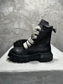 RICK OWENS JUMBO LACE BOZO TRACTOR BOOTS - DY022