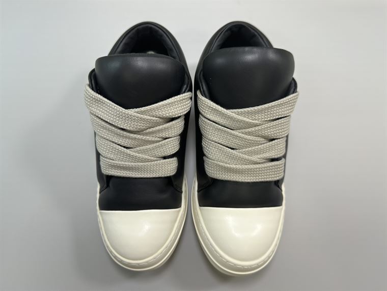 RICK OWENS JUMBO LACE PADDED SNEAKERS - DY007