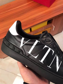 VALENTINO OPEN SNEAKER WITH VLTN PRINT - TM032