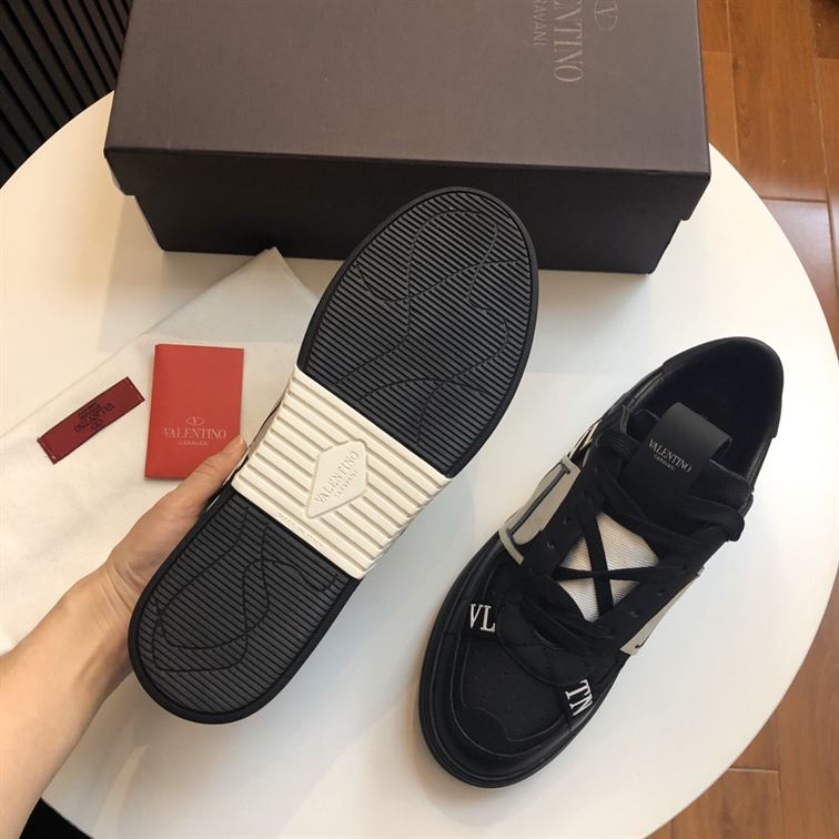 VALENTINO SLIP-ON CALFSKIN VL7N SNEAKER WITH BANDS - TM030