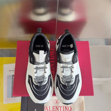 VALENTINO TRUE ACT LOW TOP SNEAKER IN MESH AND RUBBERIZED FABRIC - TM016