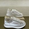 ALEXANDER MCQUEEN OVERSIZED SNEAKER - M007