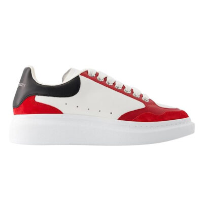 ALEXANDER MCQUEEN OVERSIZED SNEAKER - M012