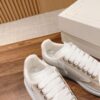 ALEXANDER MCQUEEN OVERSIZED SNEAKER - M014