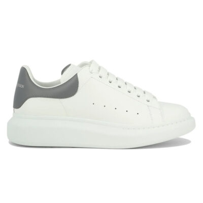 ALEXANDER MCQUEEN OVERSIZED SNEAKER - M026