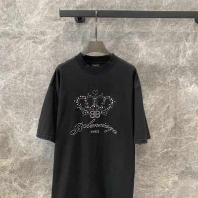 BALENCIAGA BB MOTEL T-SHIRT MEDIUM FIT IN BLACK - Y003