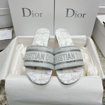 CHRISTIAN DIOR DWAY SLIDE - D047