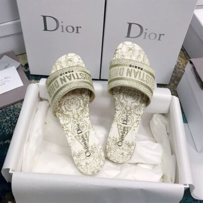 CHRISTIAN DIOR DWAY SLIDE - D050