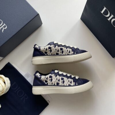 DIOR B33 SNEAKER NAVY BLUE SMOOTH CALFSKIN OBLIQUE RAISED EMBROIDERY - I108