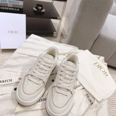 DIOR ONE SNEAKER WHITE AND NUDE DIOR OBLIQUE PERFORATED CALFSKIN - I084