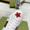 GUCCI ACE EMBROIDERED STARS SNEAKER - G155