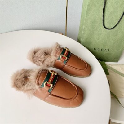 GUCCI PRINCETOWN SLIPPER -Q025