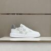 LOUIS VUITTON BEVERLY HILLS SNEAKER GRIS - L121