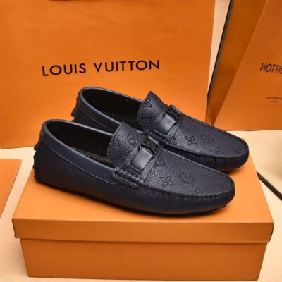 LOUIS VUITTON HOCKENHEIM MOCCASIN - T061