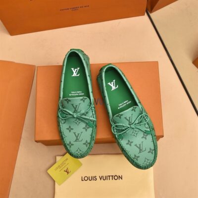 LOUIS VUITTON LV DRIVER MOCCASIN - T008