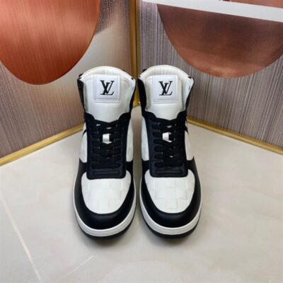 LOUIS VUITTON LV RIVOLI SNEAKER BOOT - L069